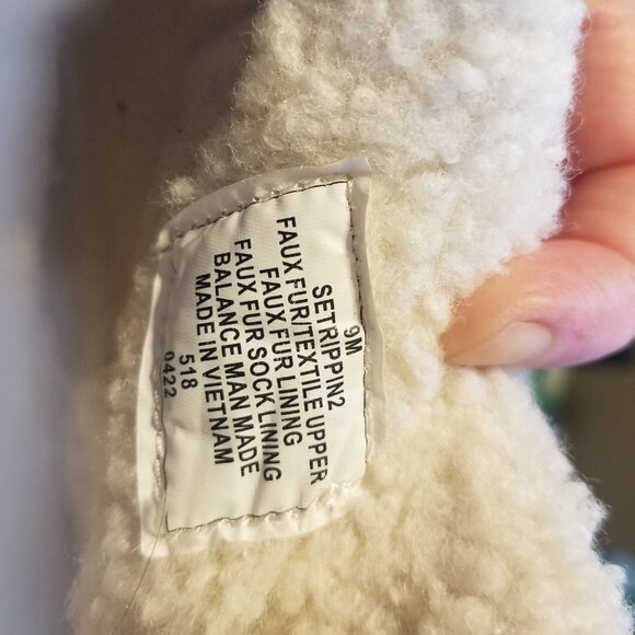 Easy Spirit Trippin Cozy Fuzzy Boots - Picture 2 of 6